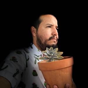 Meet your Posher, Luis